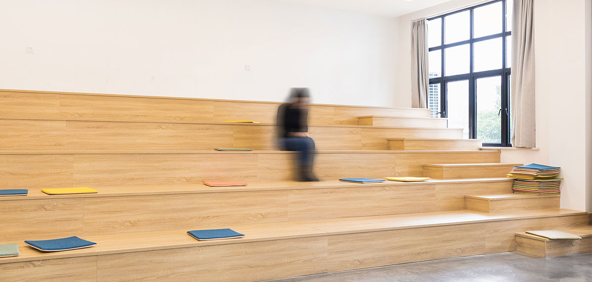 階梯室-常州辦公樓室內裝修 階梯室-常州辦公樓室內裝修